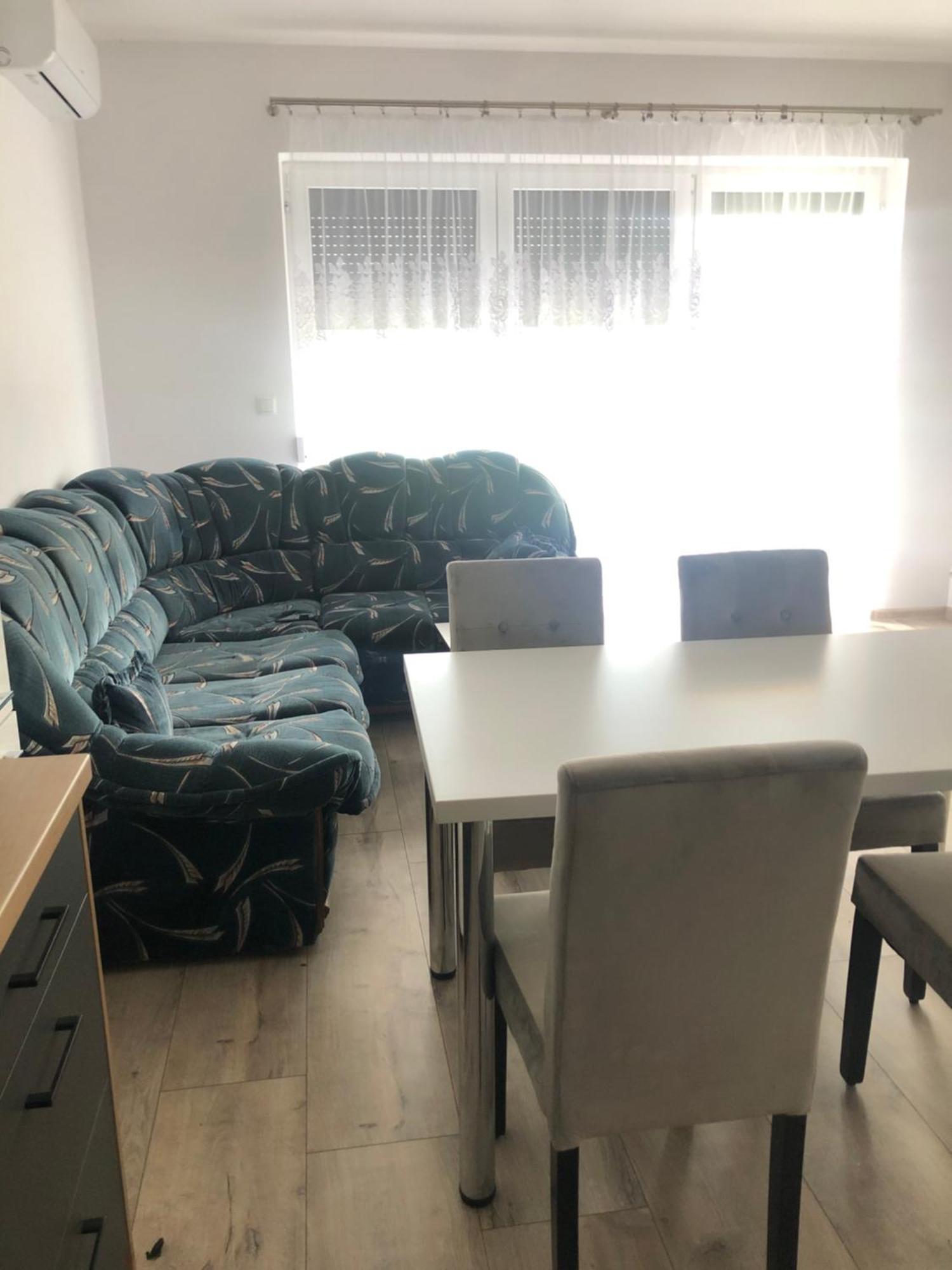 Przy Wiadukcie Apartment *